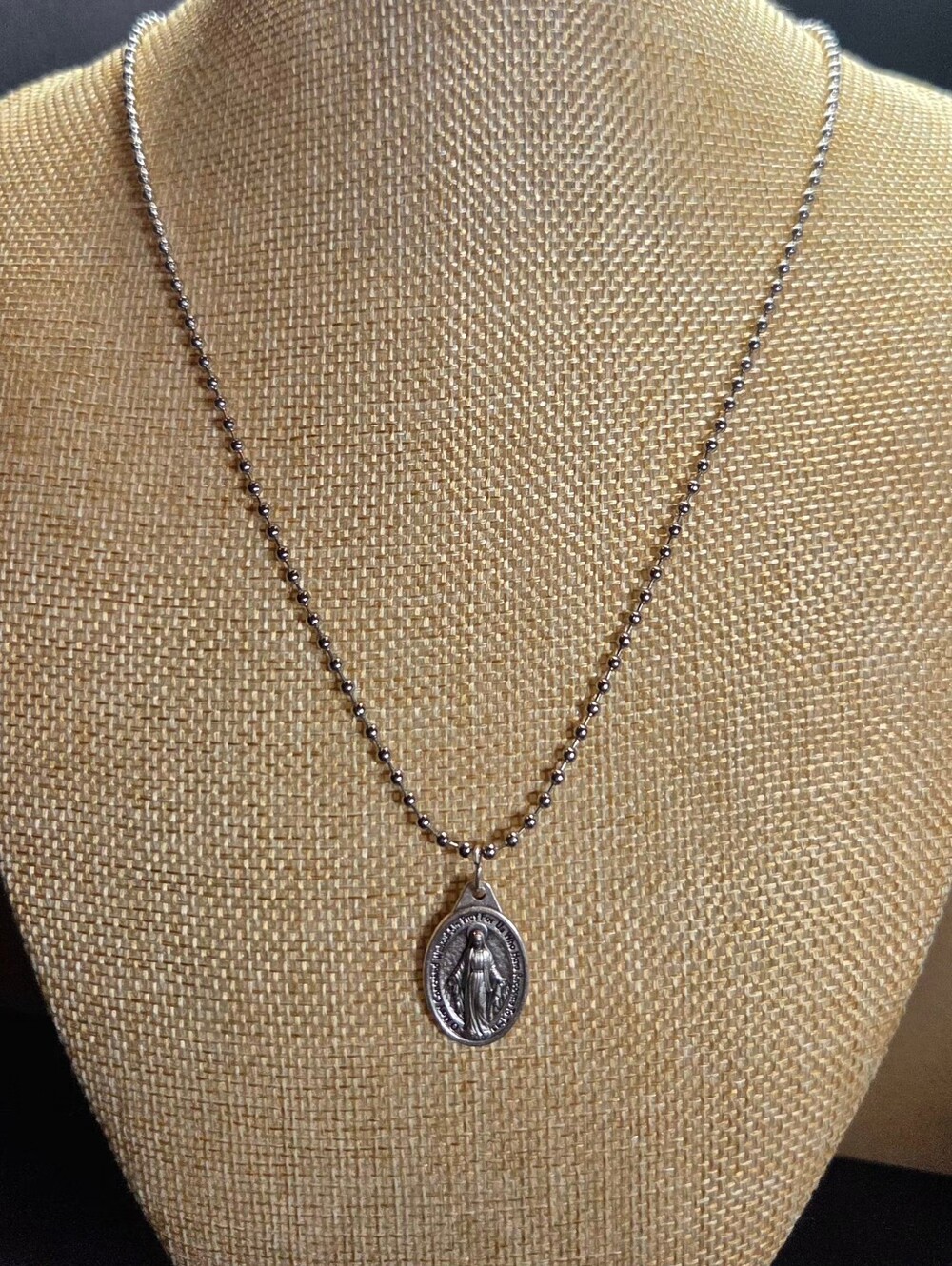 NWOT Italy Miraculous Medal Necklace Silver Virgin Mary Pendant 1830 Ball Chain